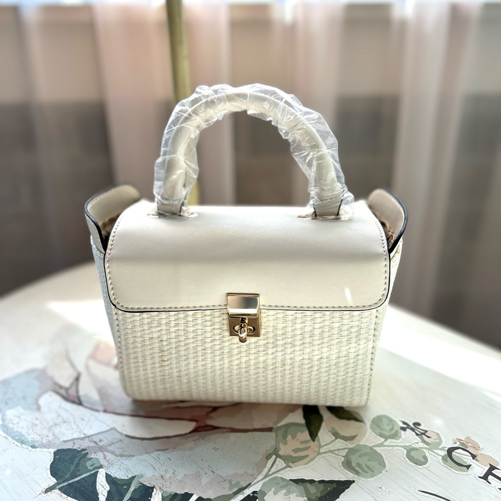 Sabo Skirt Purse NEW
